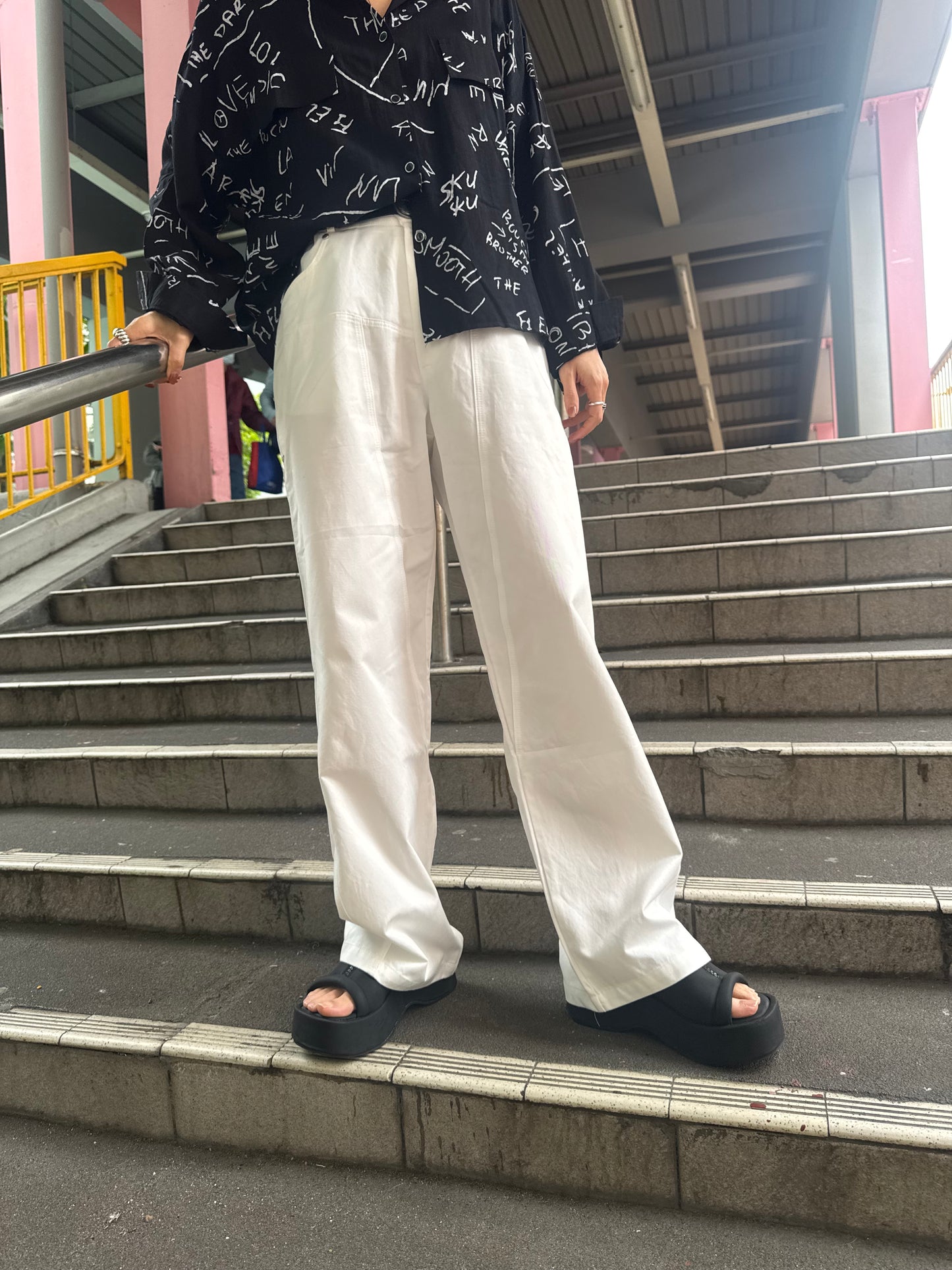 日本拉鍊設計厚底涼鞋✅