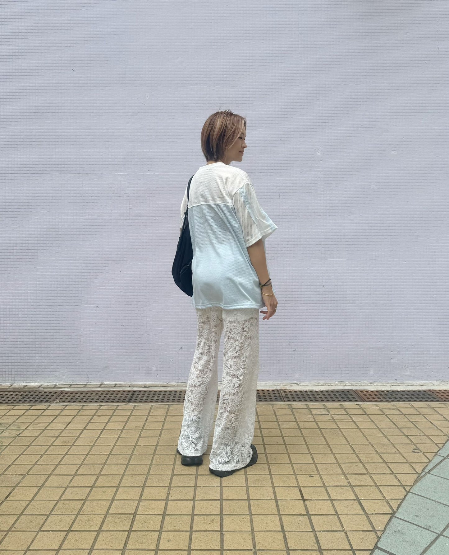 ￼腰果花喇叭褲