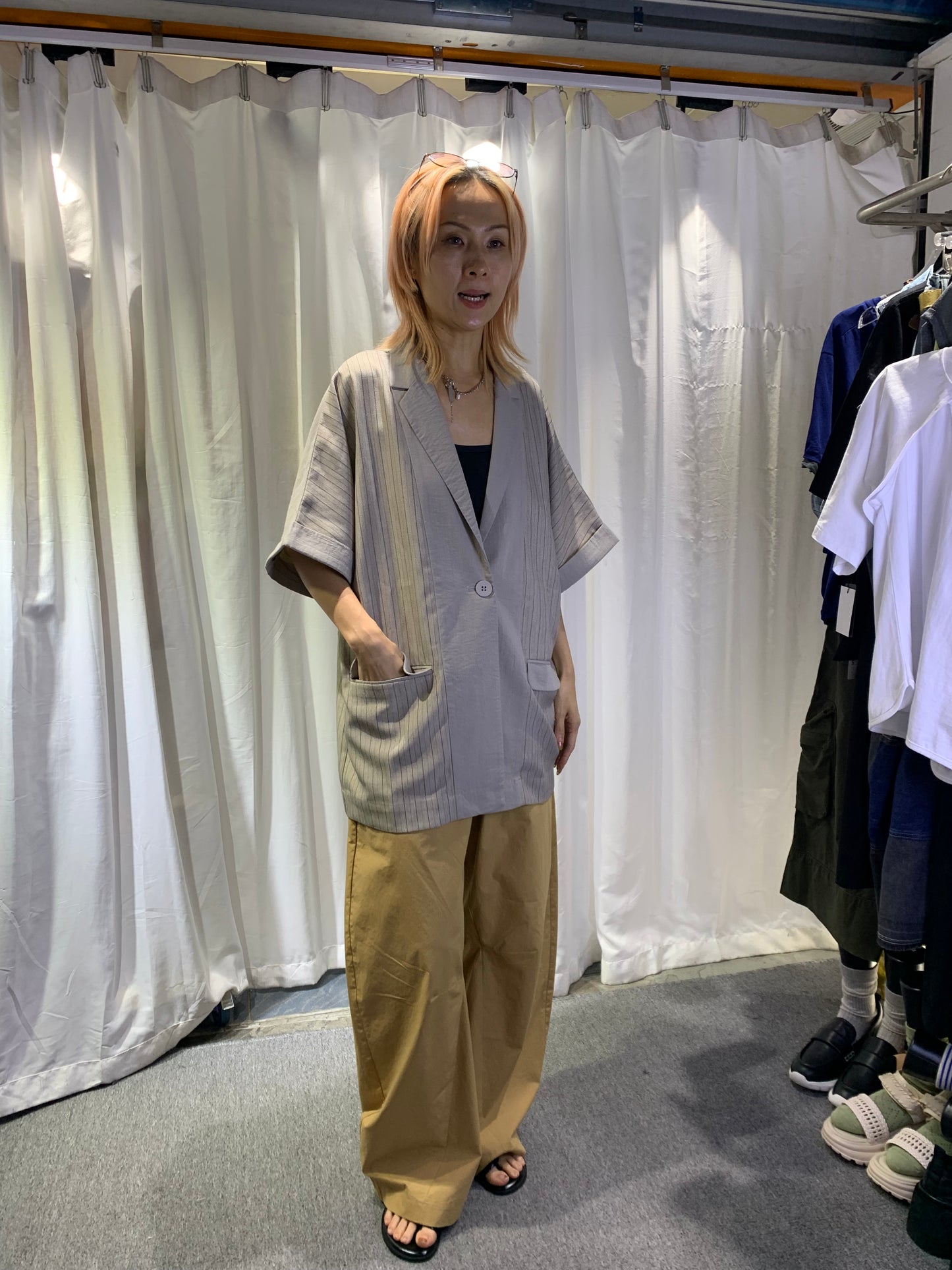 小彎刀褲