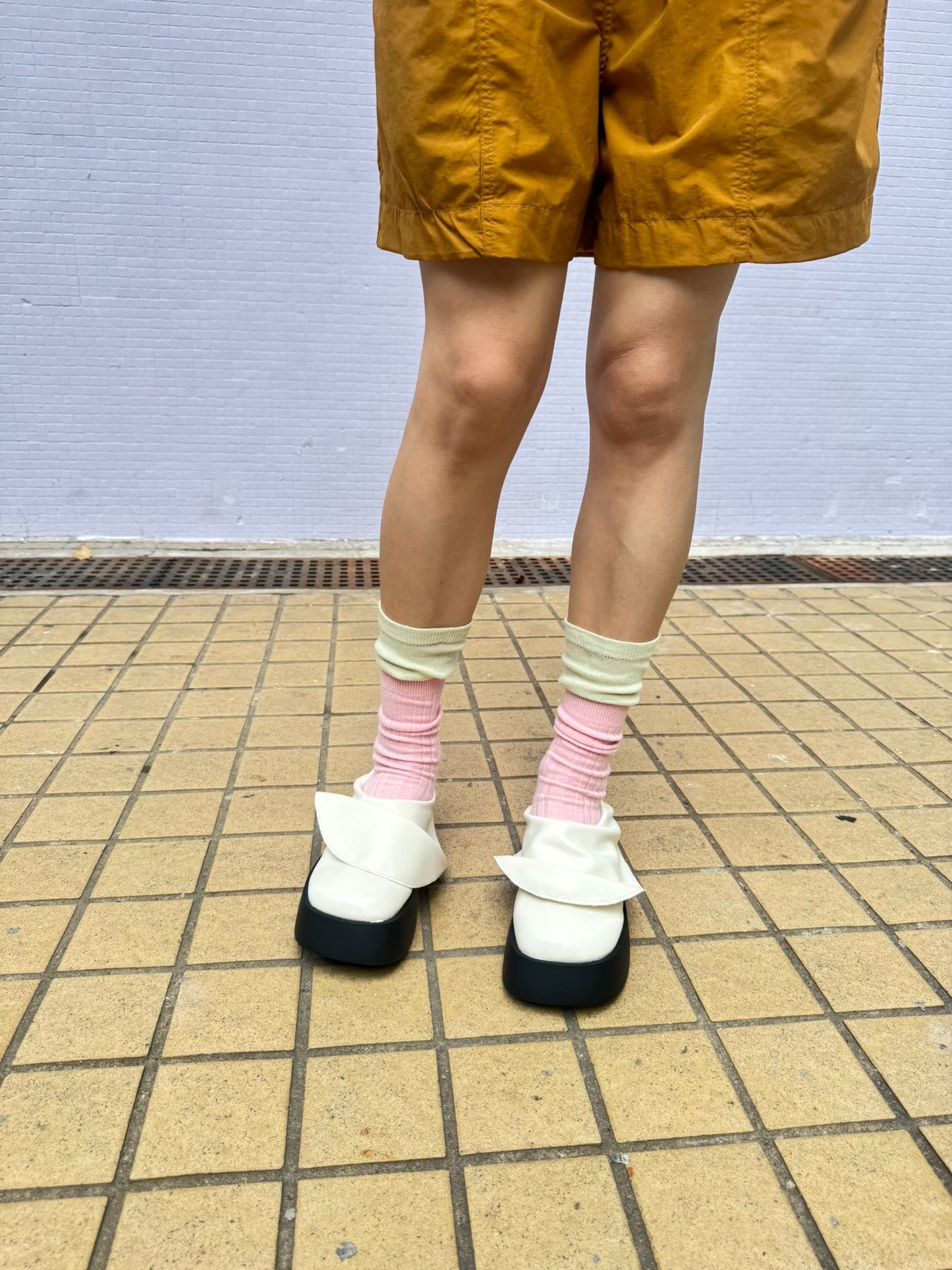 黑白厚底鞋