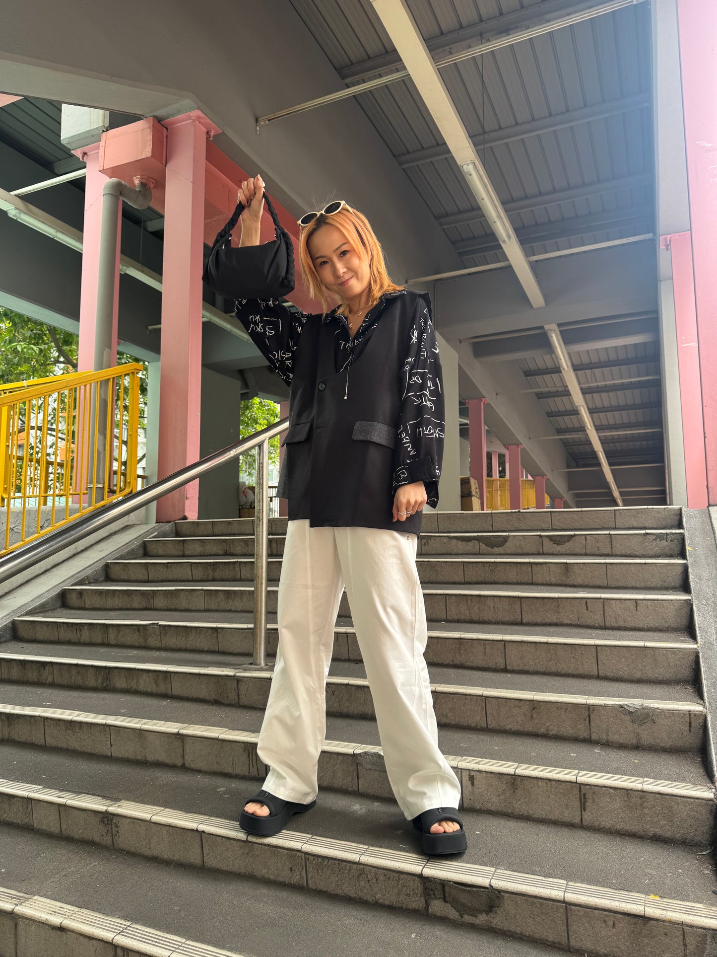 日本拉鍊設計厚底涼鞋✅