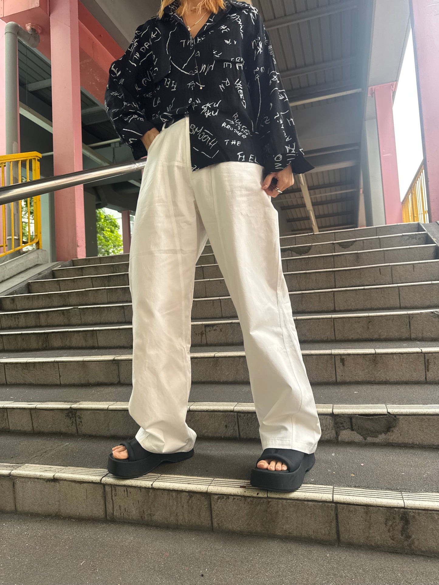 日本拉鍊設計厚底涼鞋✅