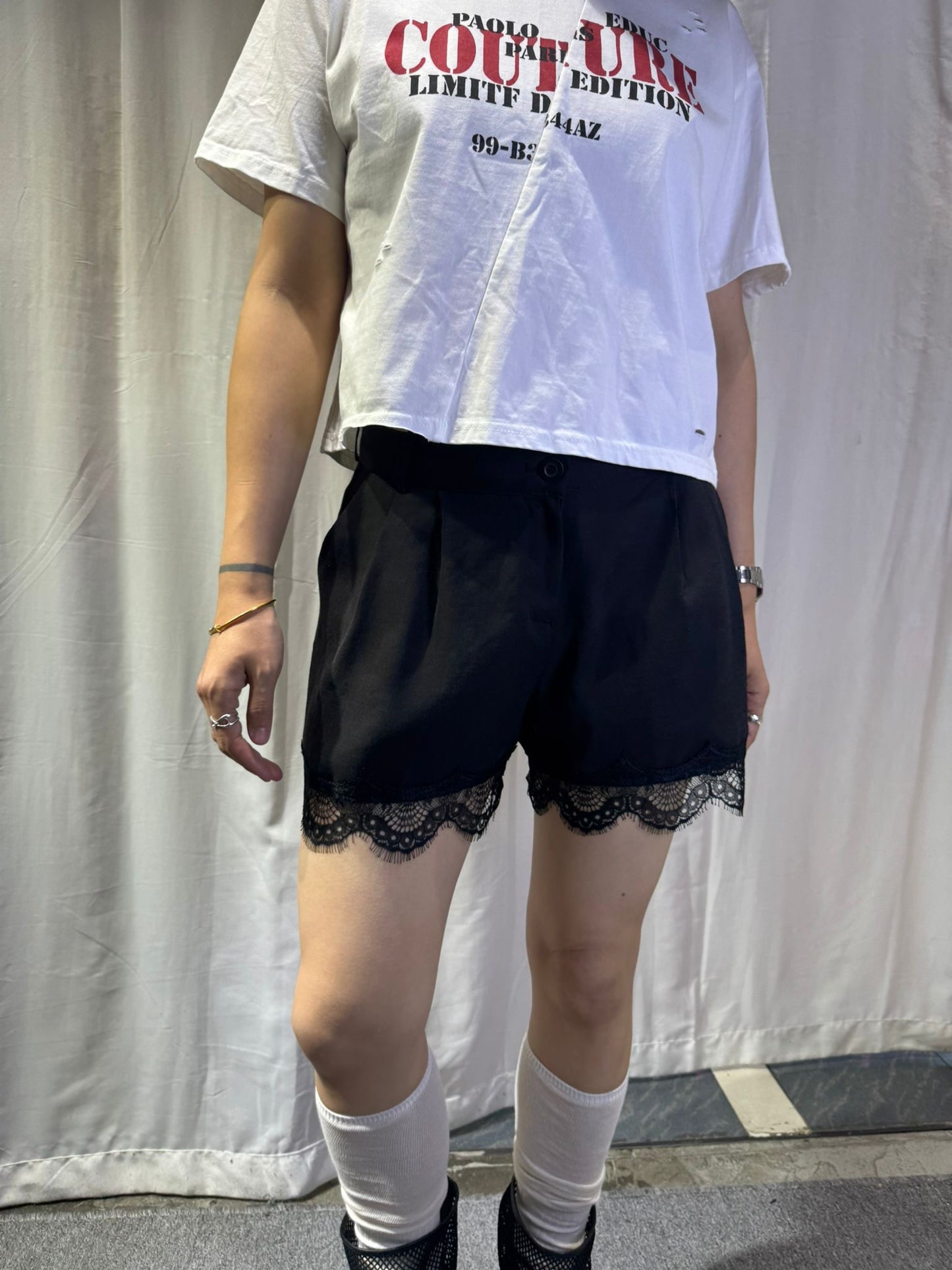 Lace邊短褲