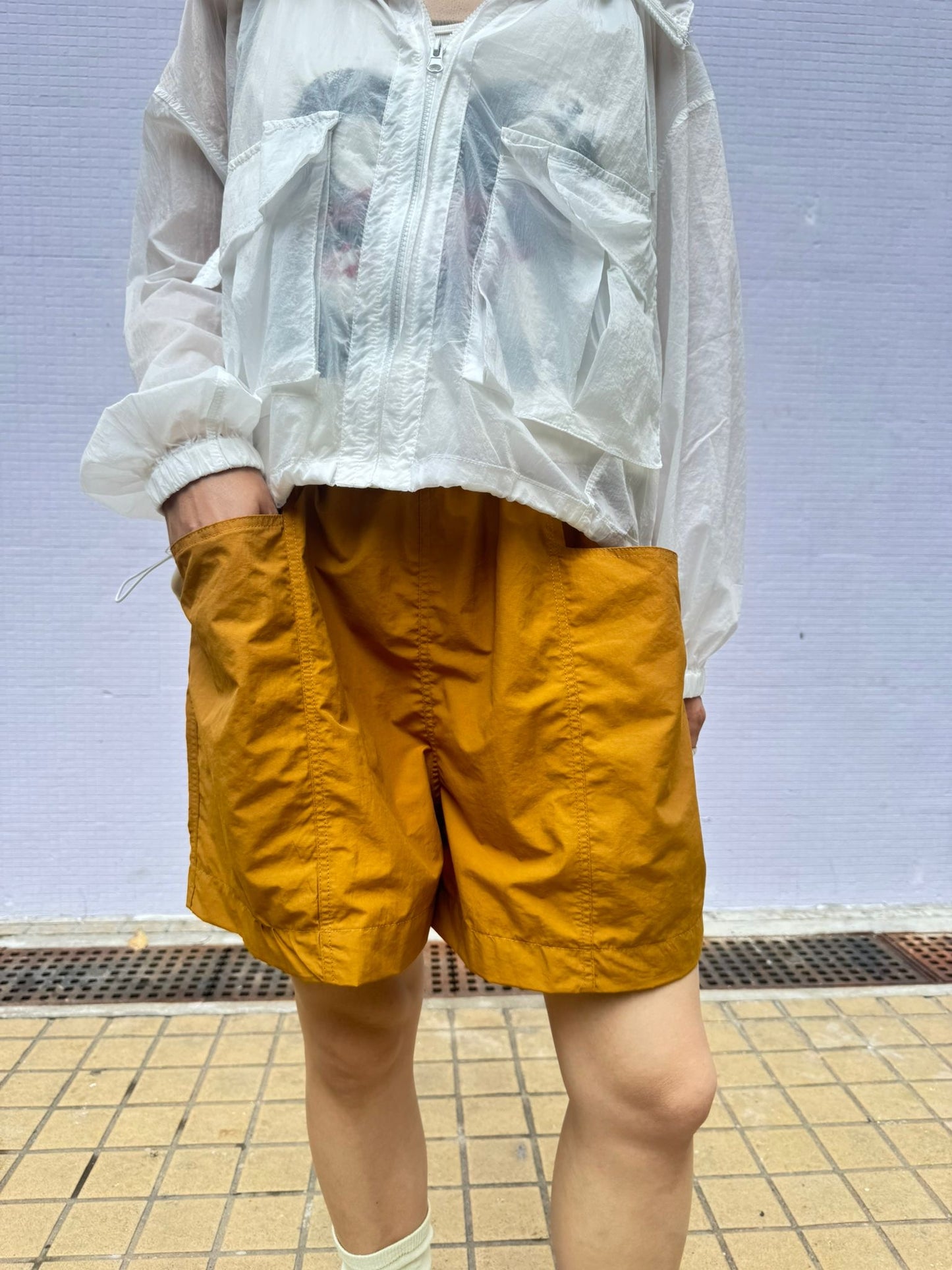 大袋設計風褸料短褲