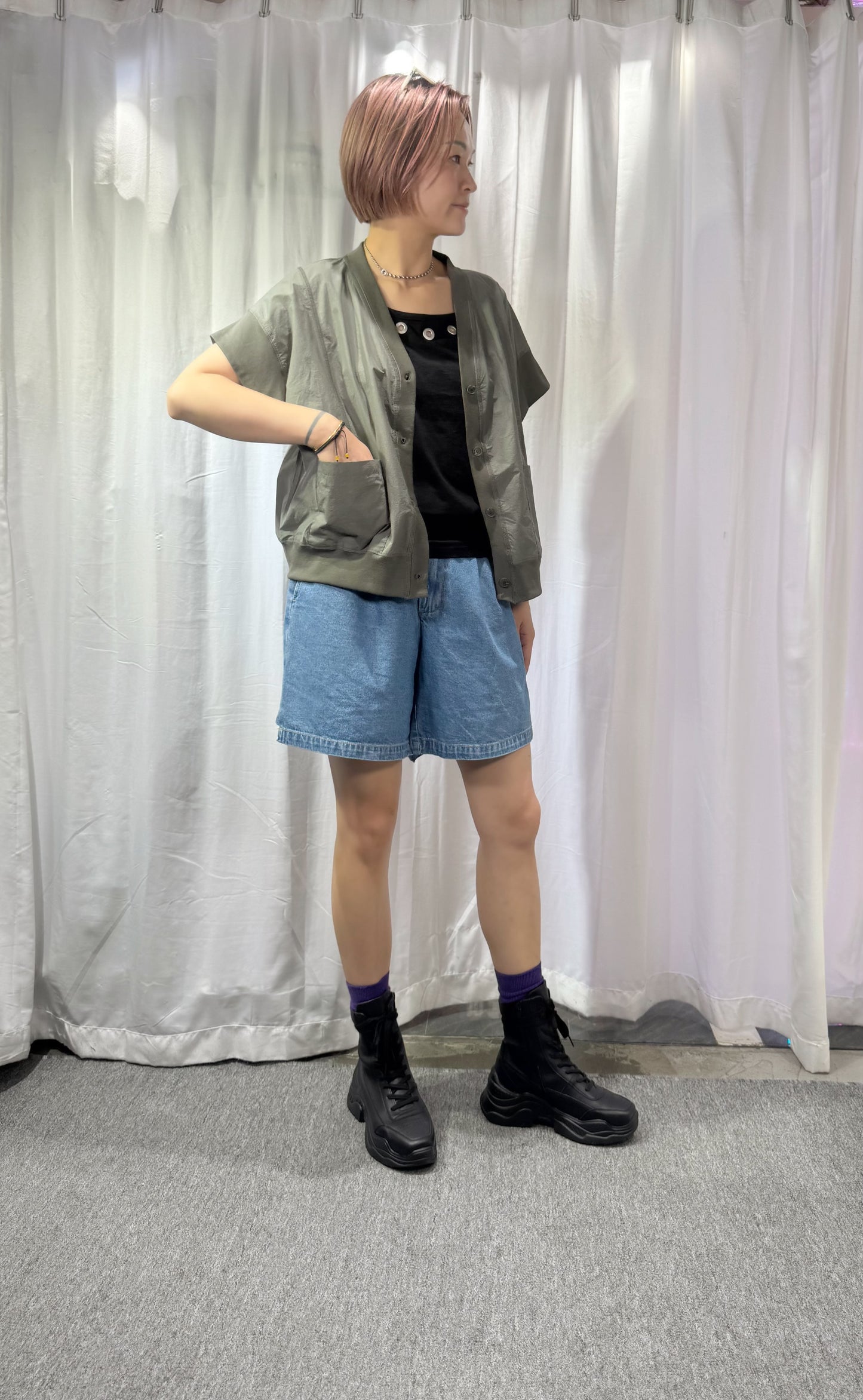 波鞋短boot又似波鞋又係短boot😂(足碼）